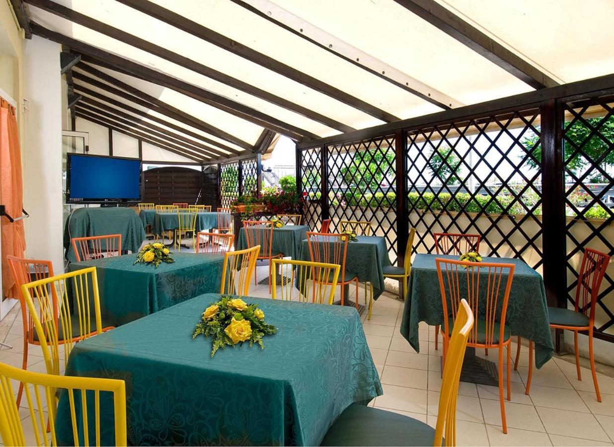 Hotel Ristorante Miramare 2*